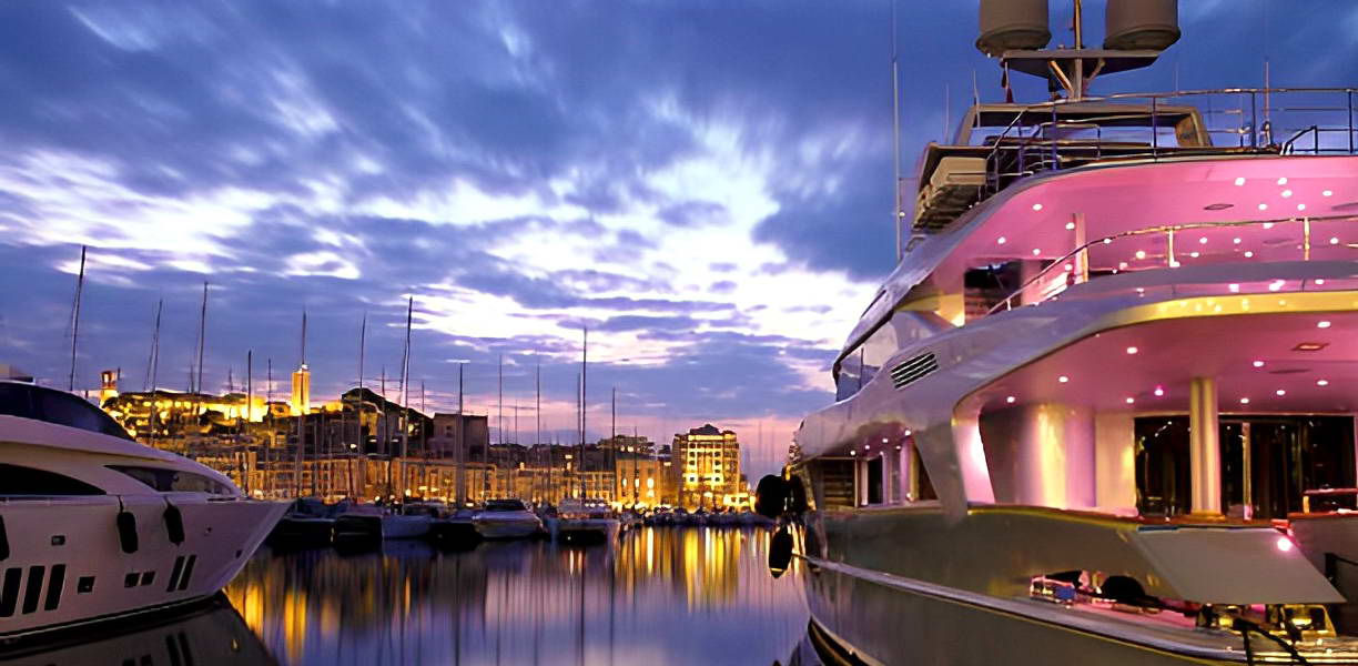 Research Popular Yacht Charter Events